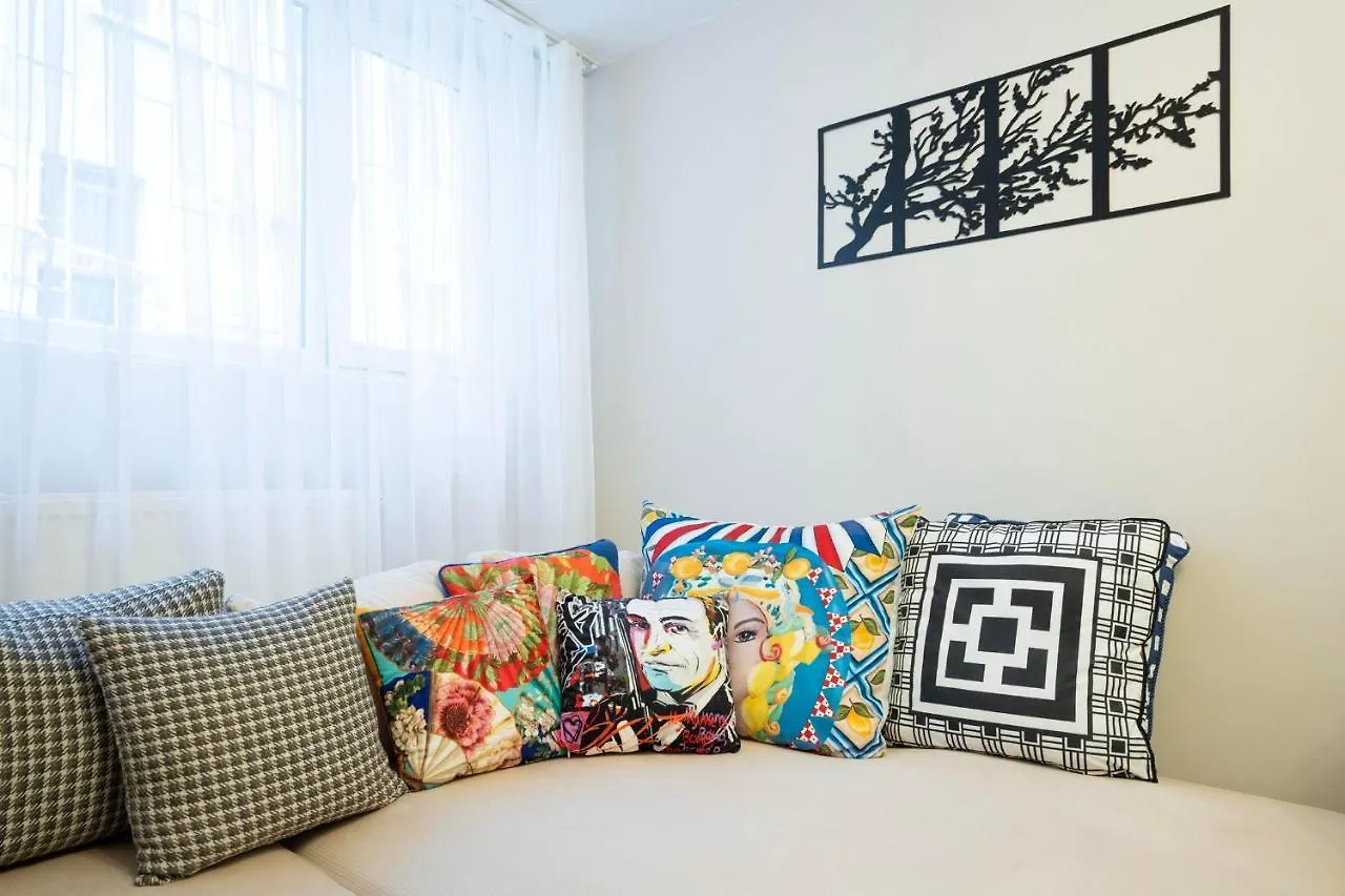 Comfortable House For Families Close To Taksim Estambul Apartamento